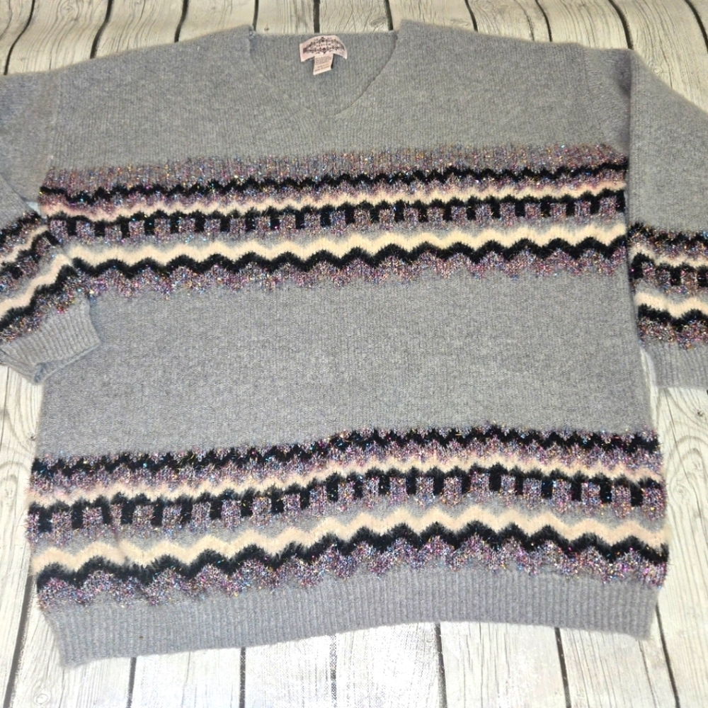 Anthropologie Oliver Sweater gray and pink zig zag Medium Large
